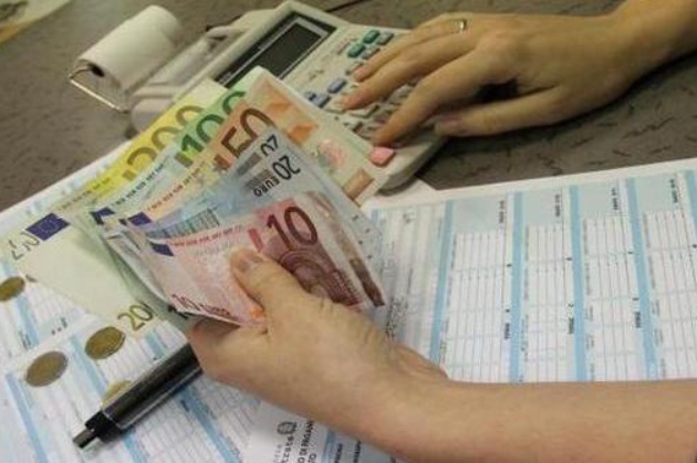 ABRUZZO MAGLIA NERA PER I PRESTITI ALL’ARTIGIANATO: -8% IN UN ANNO, E’ IL PEGGIOR DATO REGISTRATO IN ITALIA