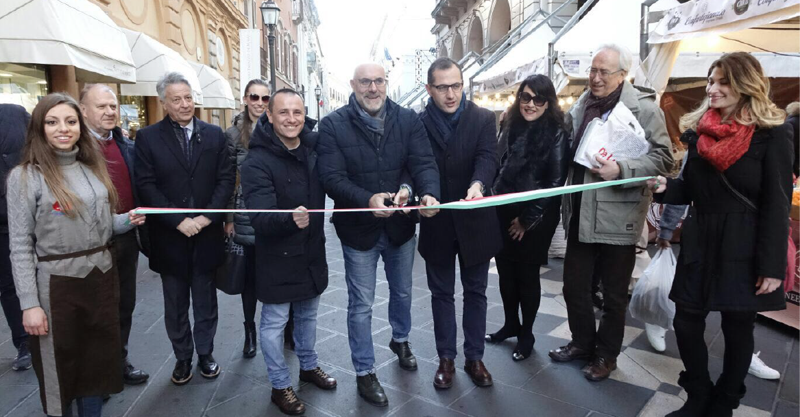 IX EDIZIONE DI CHOCOFESTIVAL: Per il weekend Chieti si trasforma in una enorme pasticceria all’aperto